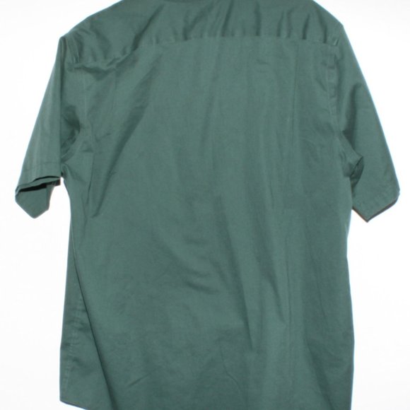 LIKE NEW/BRAND NEW-LL Bean Short-Sleeved Shirt-"Bean Green." - Picture 2 of 4